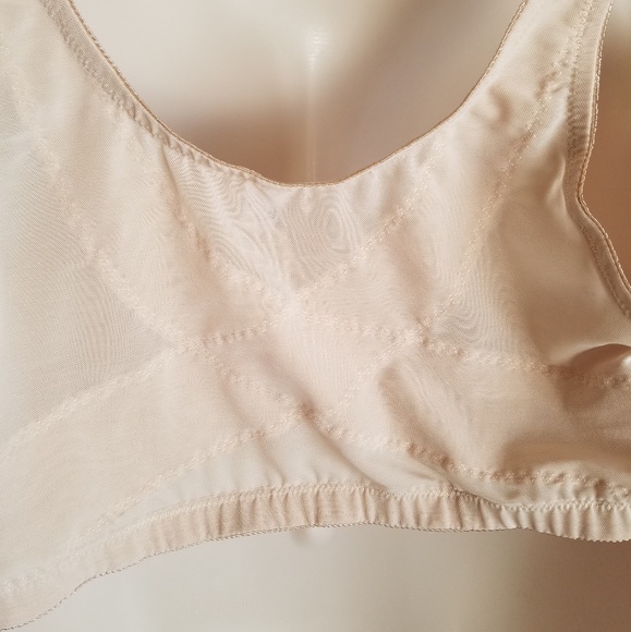 Plus size no-wire sports bra size 50C - Picture 6 of 8